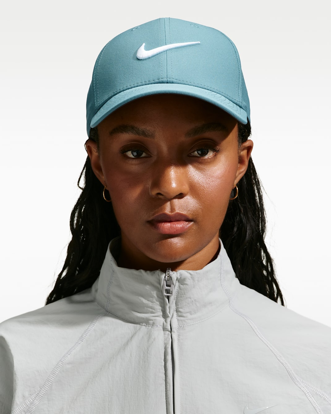 หมวกแก๊ป Swoosh มีโครง Nike Dri-FIT Club - Smokey Blue/ขาว