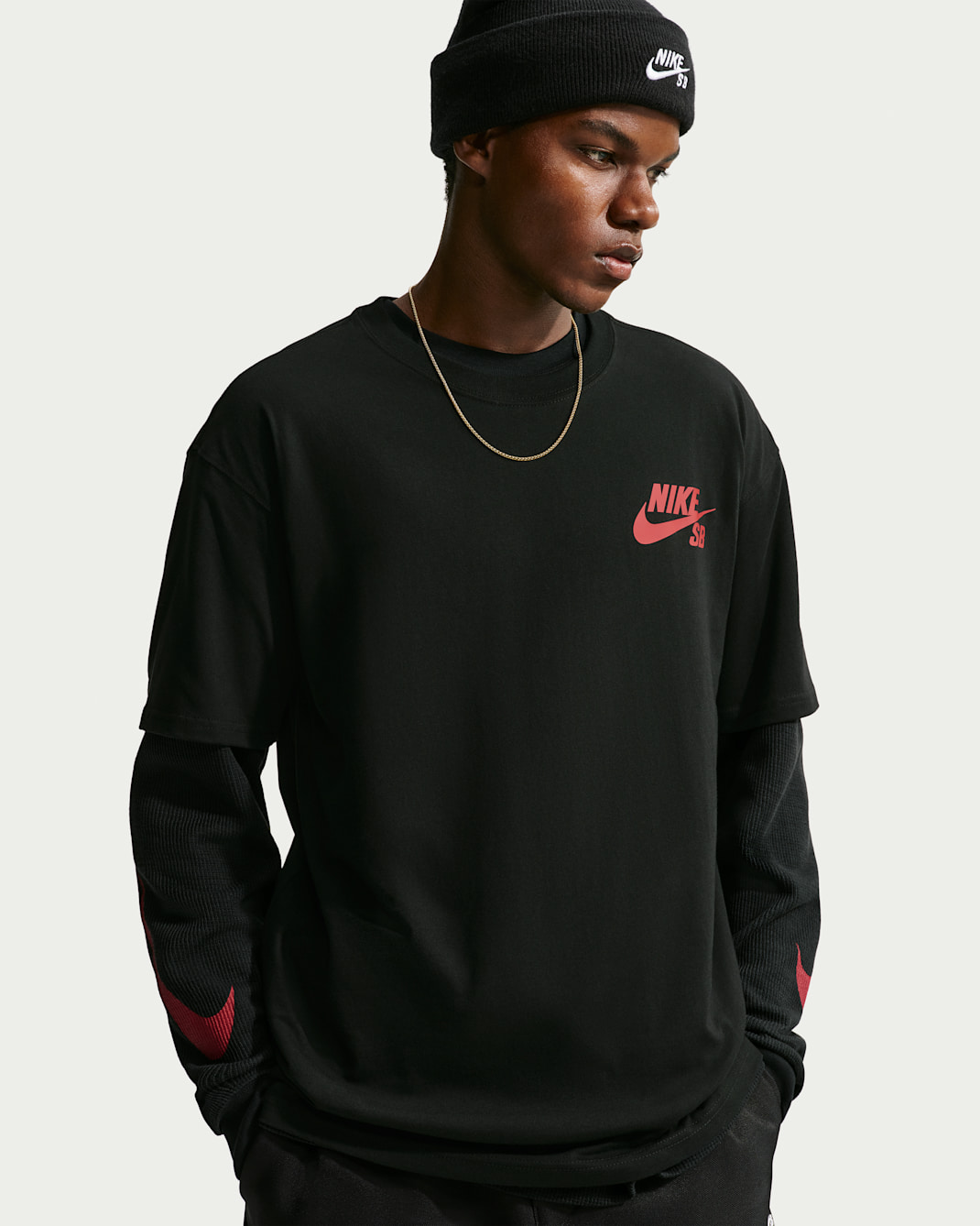 Nike SB Logo Skate T-Shirt - Black/University Red
