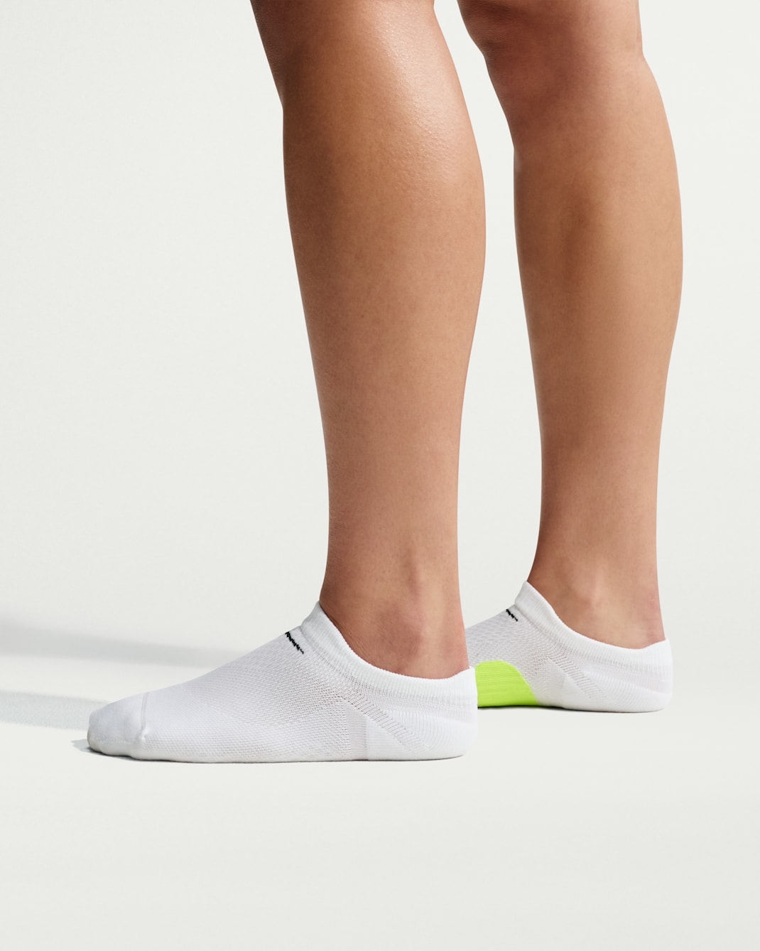 Calcetines invisibles de correr (1 par) Nike Run Midweight - Blanco/Volt/Negro
