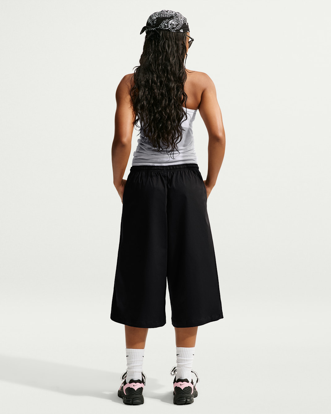 Nike Sportswear Women's Oversized Mid-Rise Parachute Shorts
