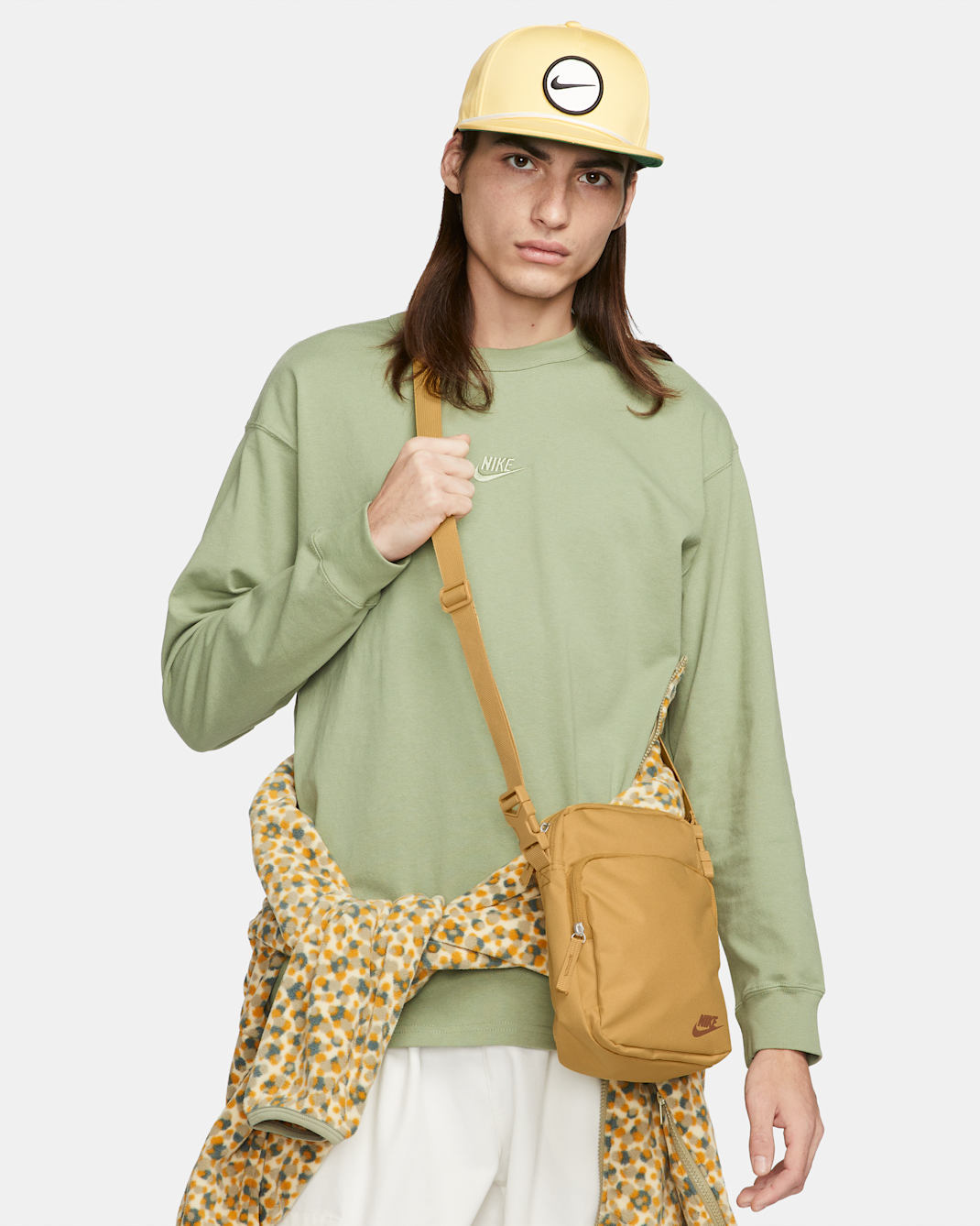 Nike Heritage 斜背包 (4 公升) - Wheat Gold/Wheat Gold/Ale Brown