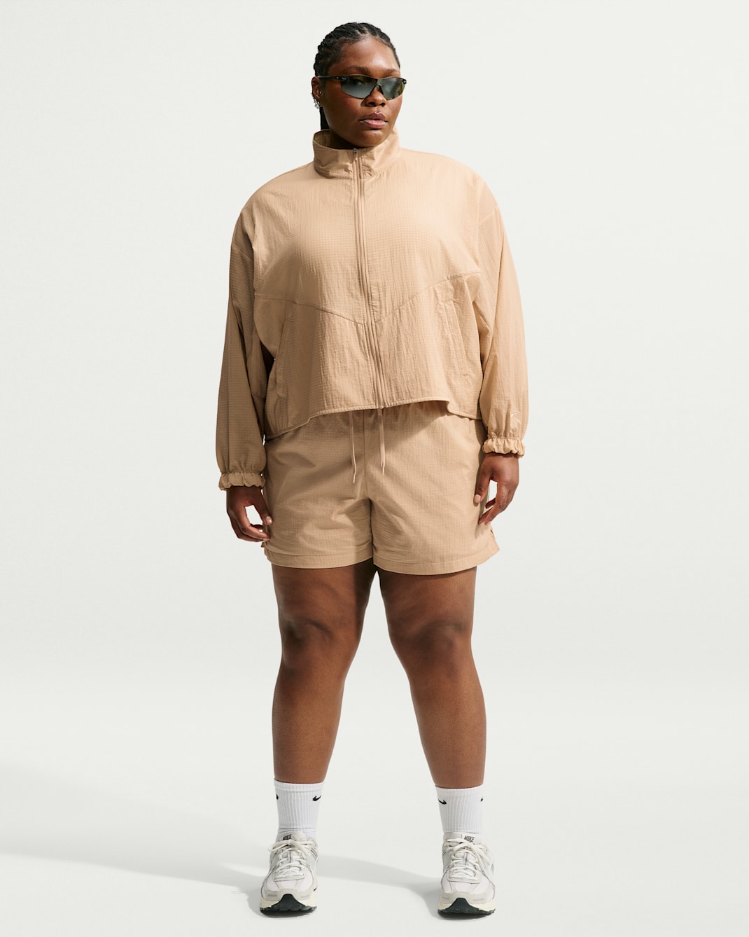 Nike Sportswear Women's Loose High-Waisted Lightweight Ripstop Shorts (Plus Size) - Linen/Linen