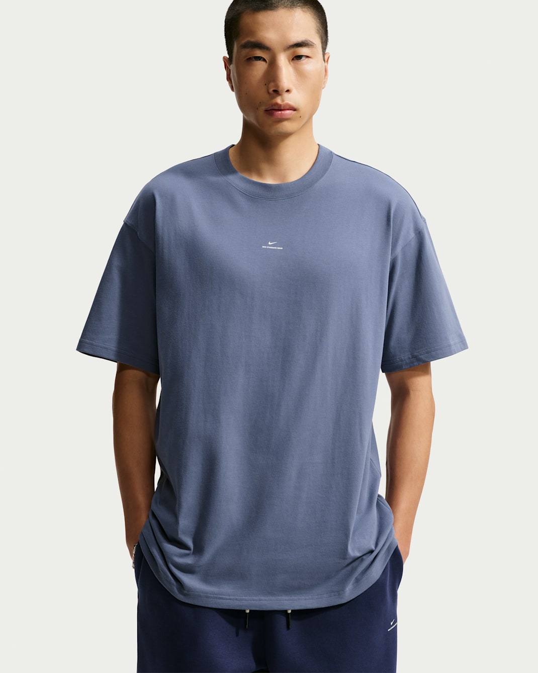 Nike Standard Issue Men's Dri-FIT Basketball T-Shirt - Diffused Blue/Pale Ivory