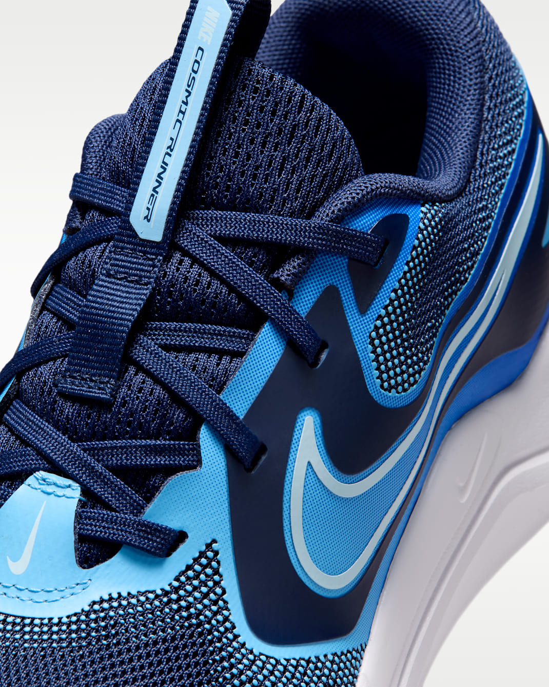 Nike Cosmic Runner Big Kids' Shoes