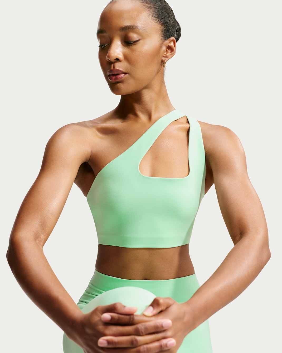 Nike Zenvy Women's Light-Support Sports Bra - Cucumber Calm/Cool Grey
