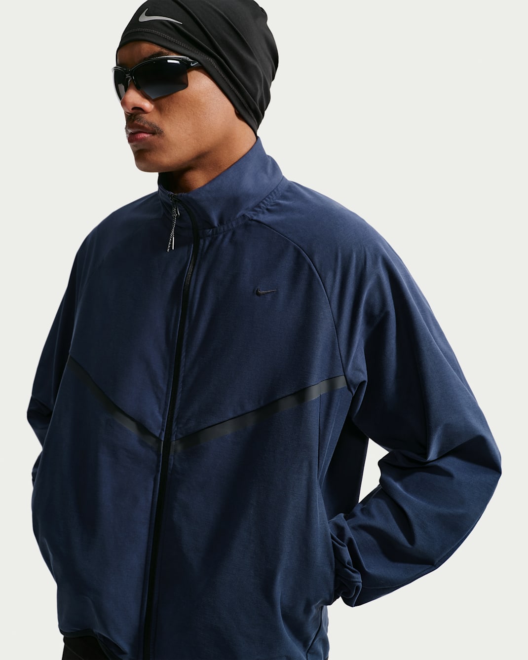 Chamarra deportiva Nike Sportswear Tech Dri-FIT de tejido Knit para hombre Shori - Obsidiana/Negro