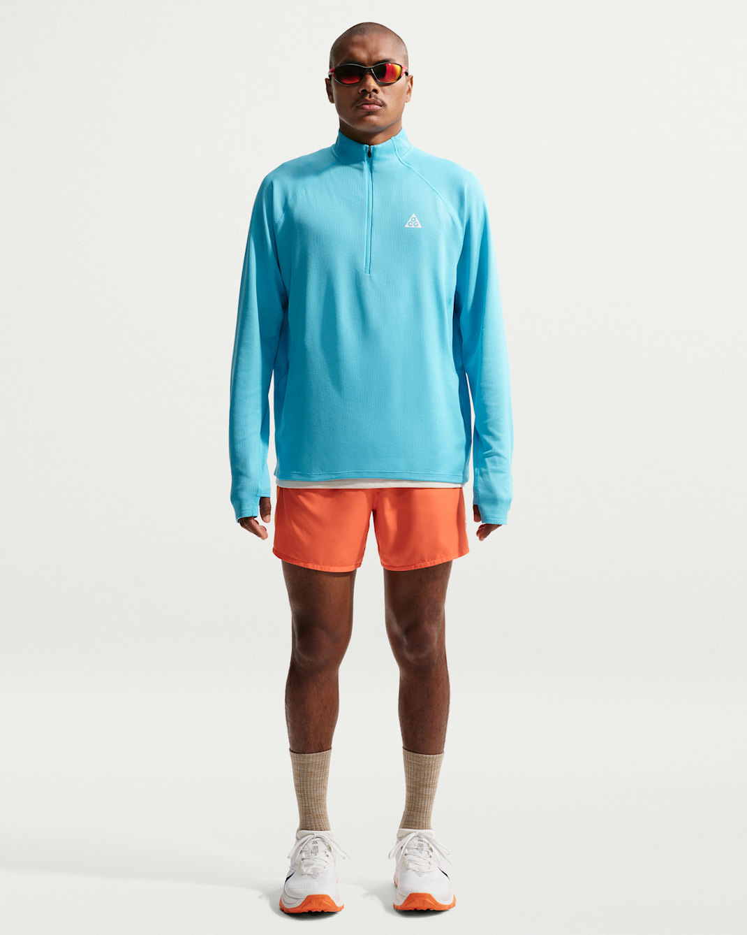 Shorts Dri-FIT ADV de 13 cm con forro de ropa interior para hombre Nike ACG "Second Sunrise" - Naranja seguridad/Naranja seguridad/Blanco cumbre