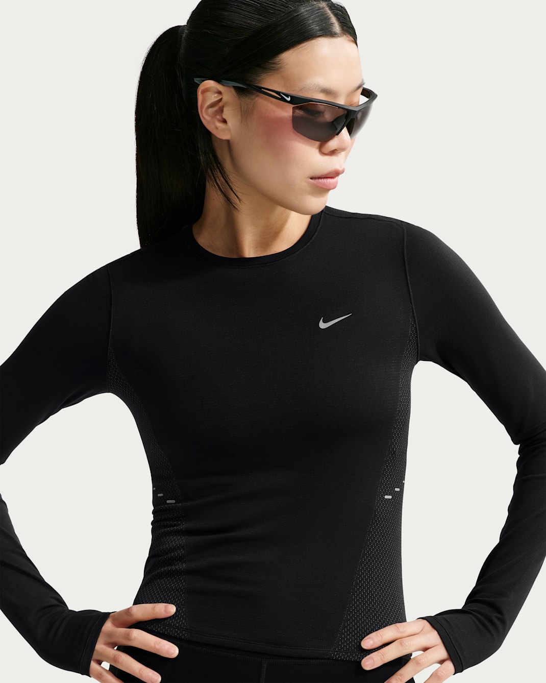 Nike Swift Women's Dri-FIT Seamless Long-Sleeve Running Top - Black/Cool Grey
