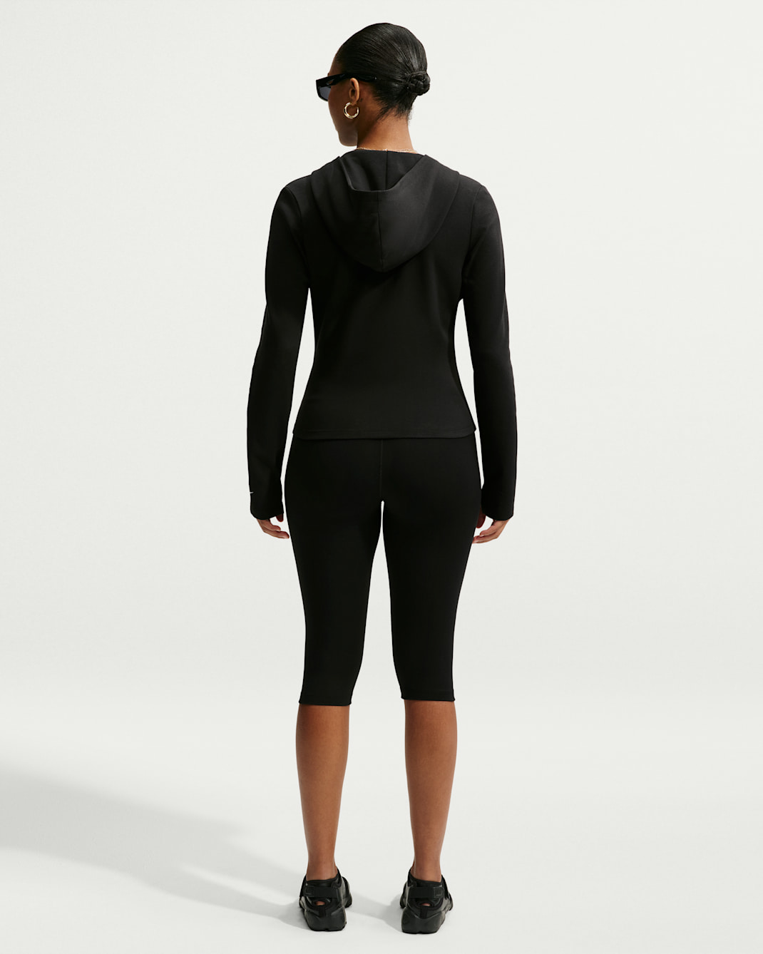 Nike Sportswear Chill Knit Women's Slim Long-Sleeve Full-Zip Top