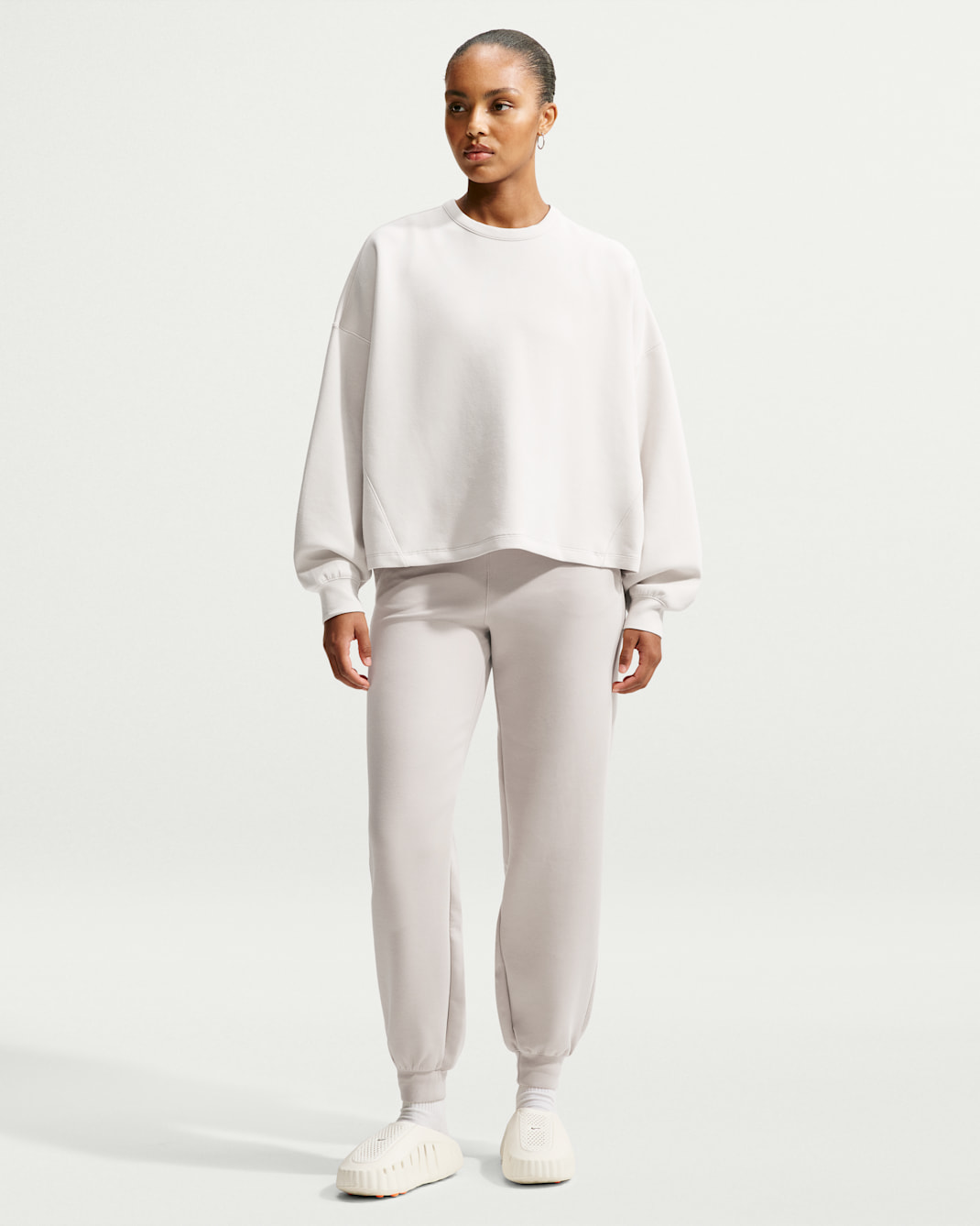 Nike 24.7 ImpossiblySoft Women's Dri-FIT High-Rise Joggers - Cream II/College Grey