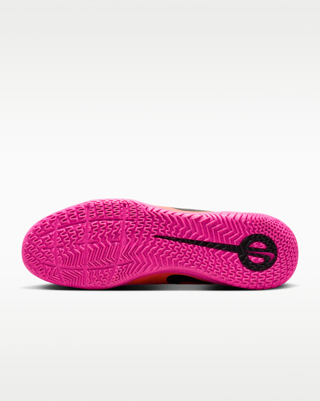 Nike Tiempo Maestro Club Indoor/Court Low-Top Soccer Shoes