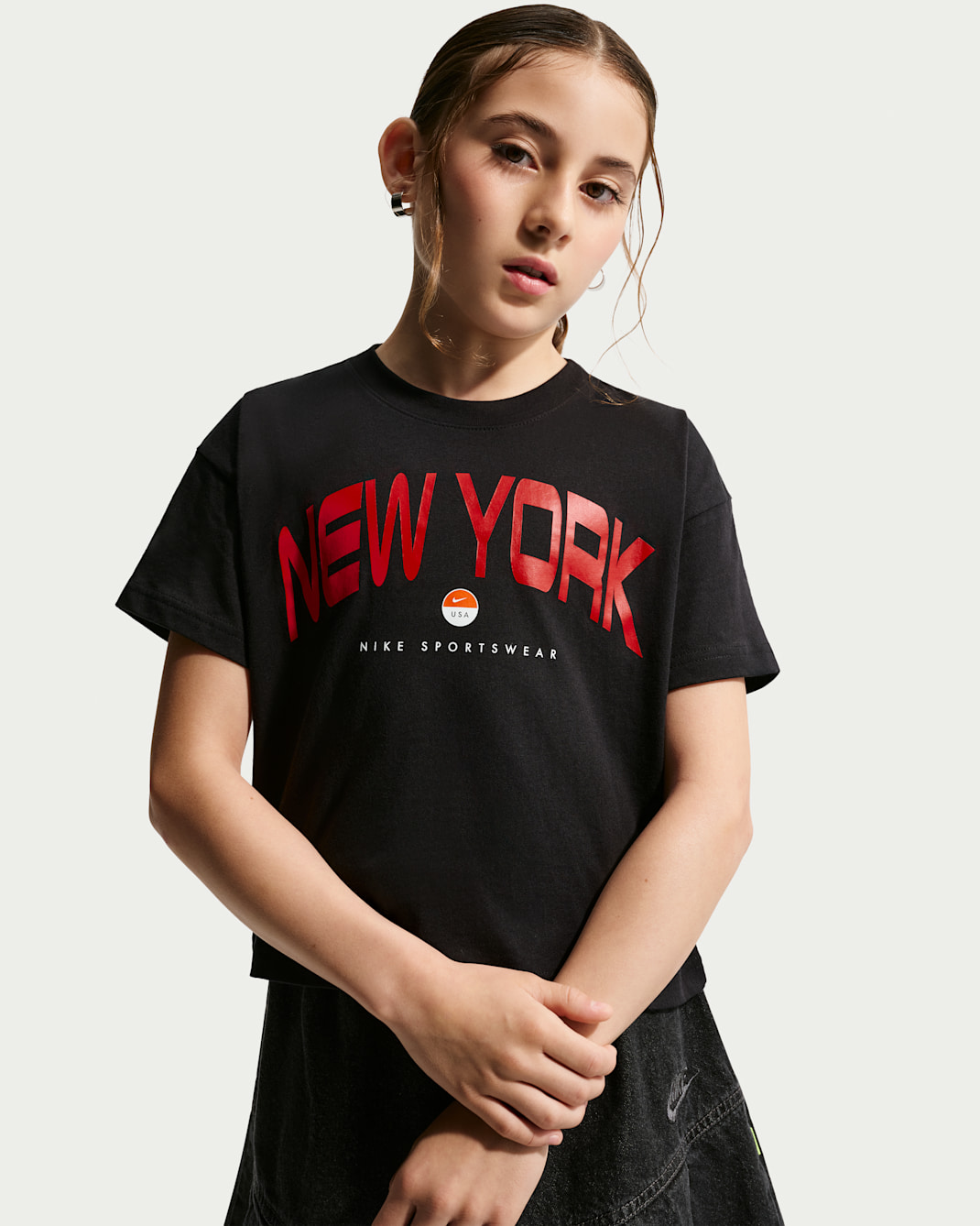 Nike Sportswear Big Kids' (Girls') T-Shirt - Black