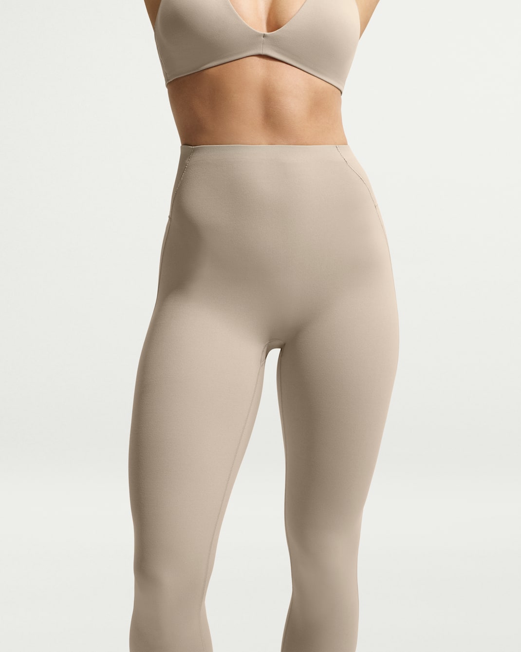 NikeSKIMS Studio Stretch Women's 26" Leggings