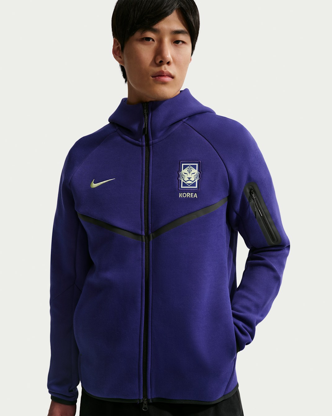 Korea Tech Fleece Windrunner Men's Nike Soccer Full-Zip Hoodie - Regency Purple/Light Liquid Lime
