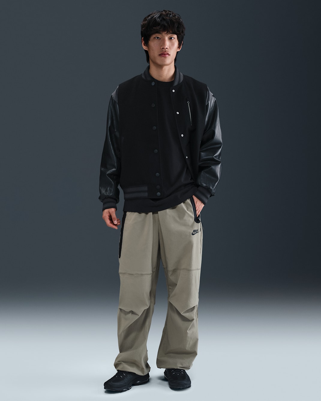 Nike Tech Men's Woven Open-Hem Pants - Light Army/Light Army/Black