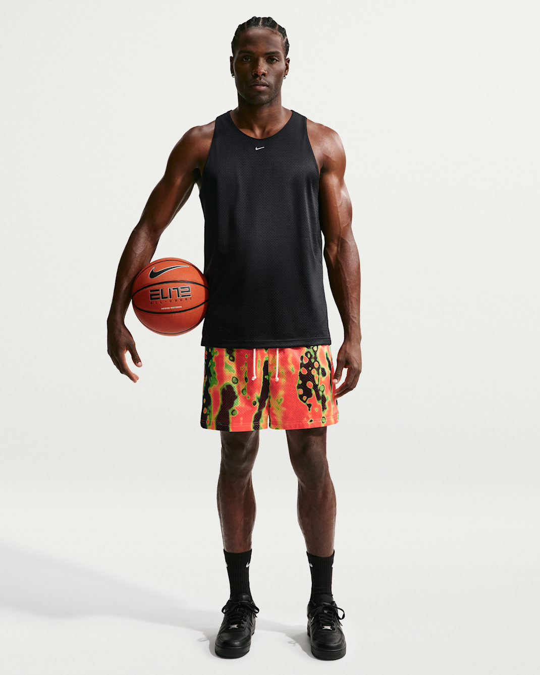 Nike Standard Issue Men's 12.7cm (approx.) Practice Mesh Basketball Shorts - Turf Orange/Pale Ivory