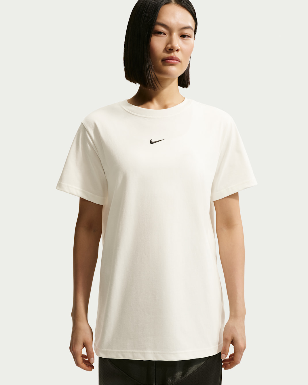 나이키 스포츠웨어 여성 오버사이즈 반팔 티셔츠(플러스 사이즈) - 세일