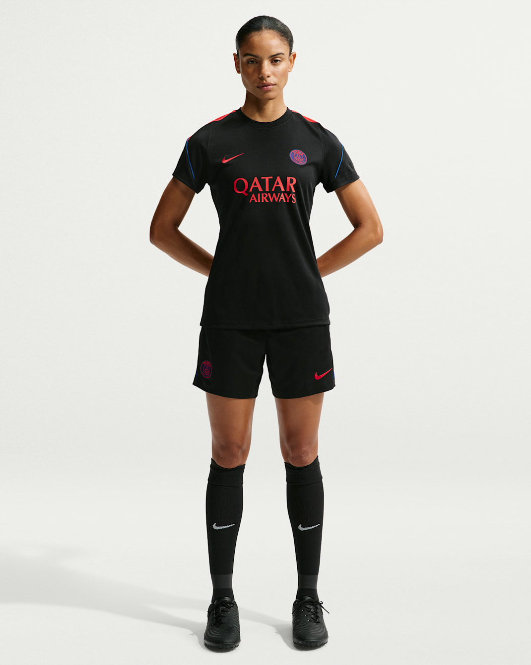 Fotbollsshorts Paris Saint-Germain Strike Nike Dri-FIT i stickat material för kvinnor - Svart/Hyper Royal/Global Red/Global Red