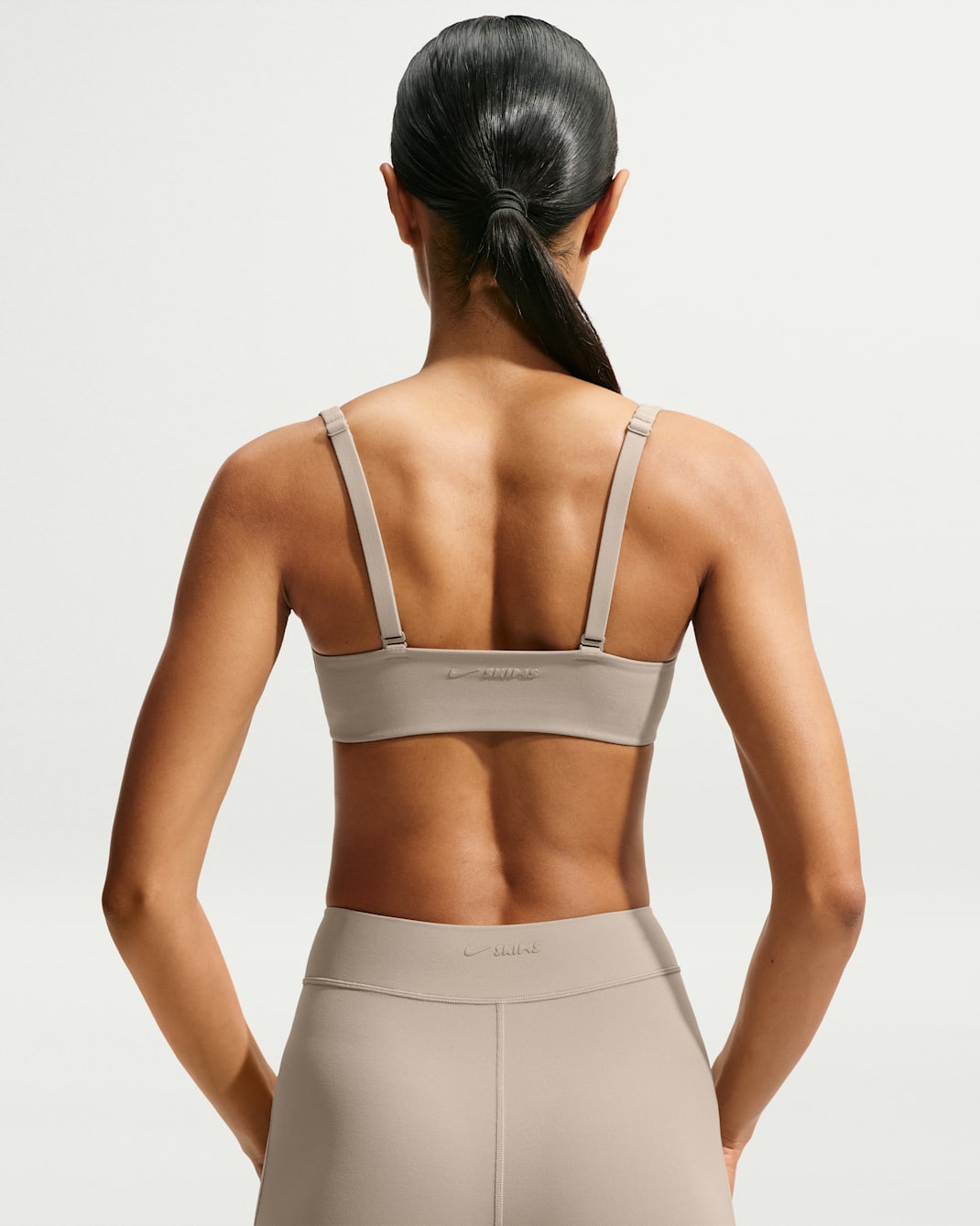 NikeSKIMS Studio Stretch Women's Micro Sports Bra