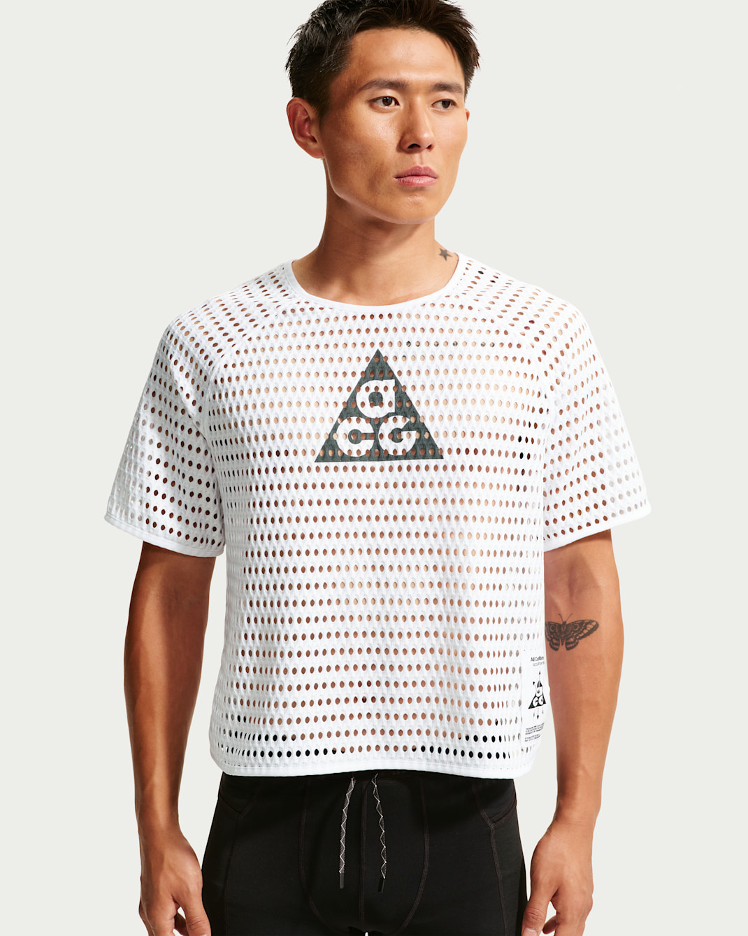 ACG Radical AirFlow メンズ Dri-FIT ショートスリーブ トレイルランニング トップス - ホワイト/アンスラサイト