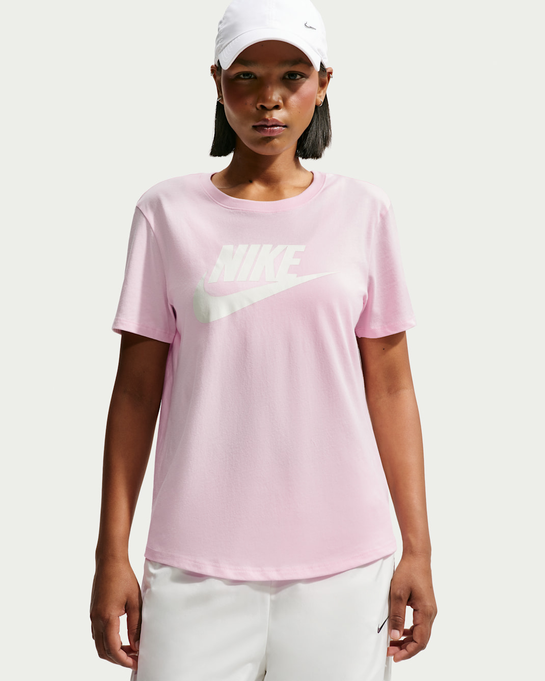 Nike Sportswear Essentials Women's Logo T-Shirt - Pink Foam