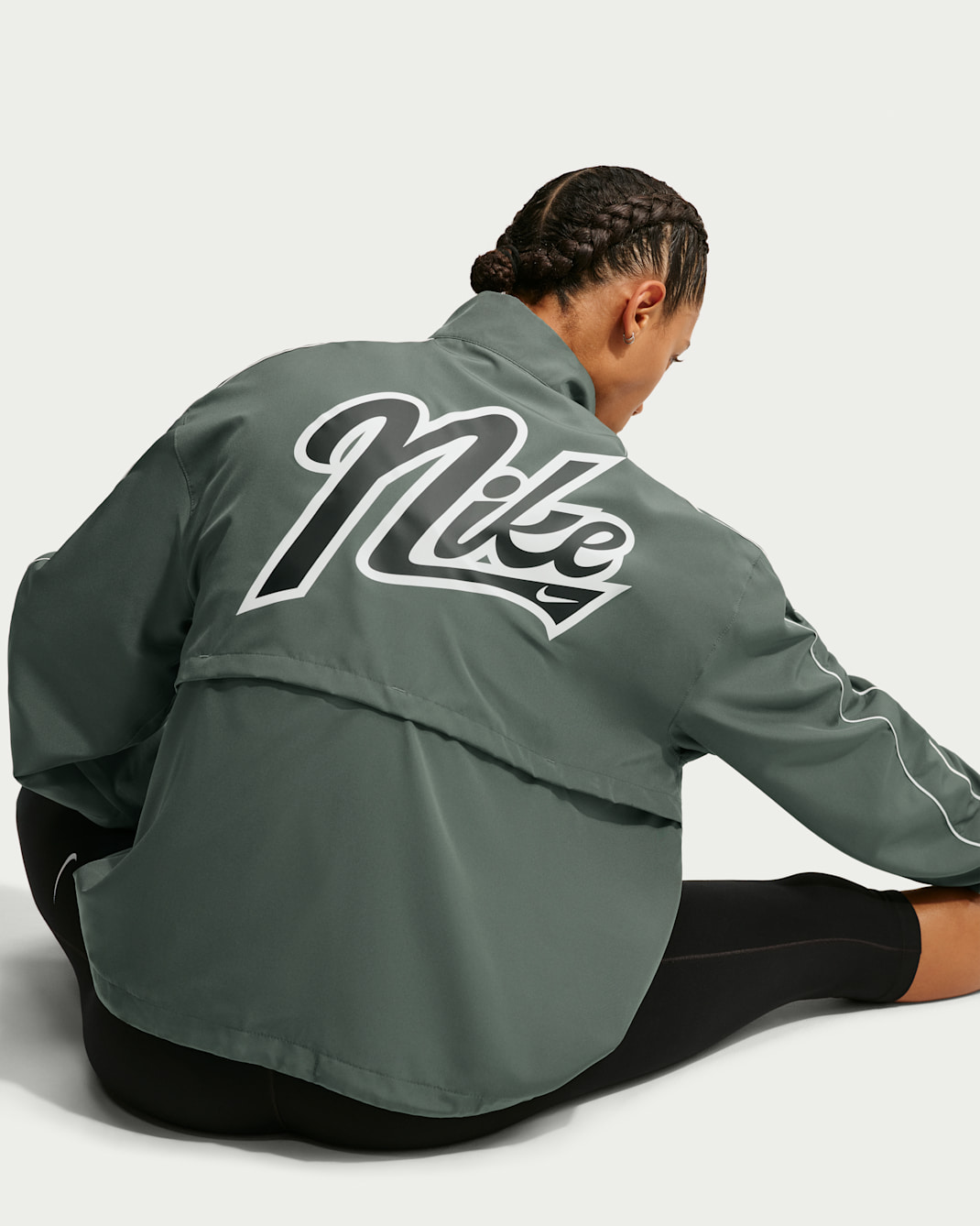 Nike One Women's Dri-FIT Oversized Jacket