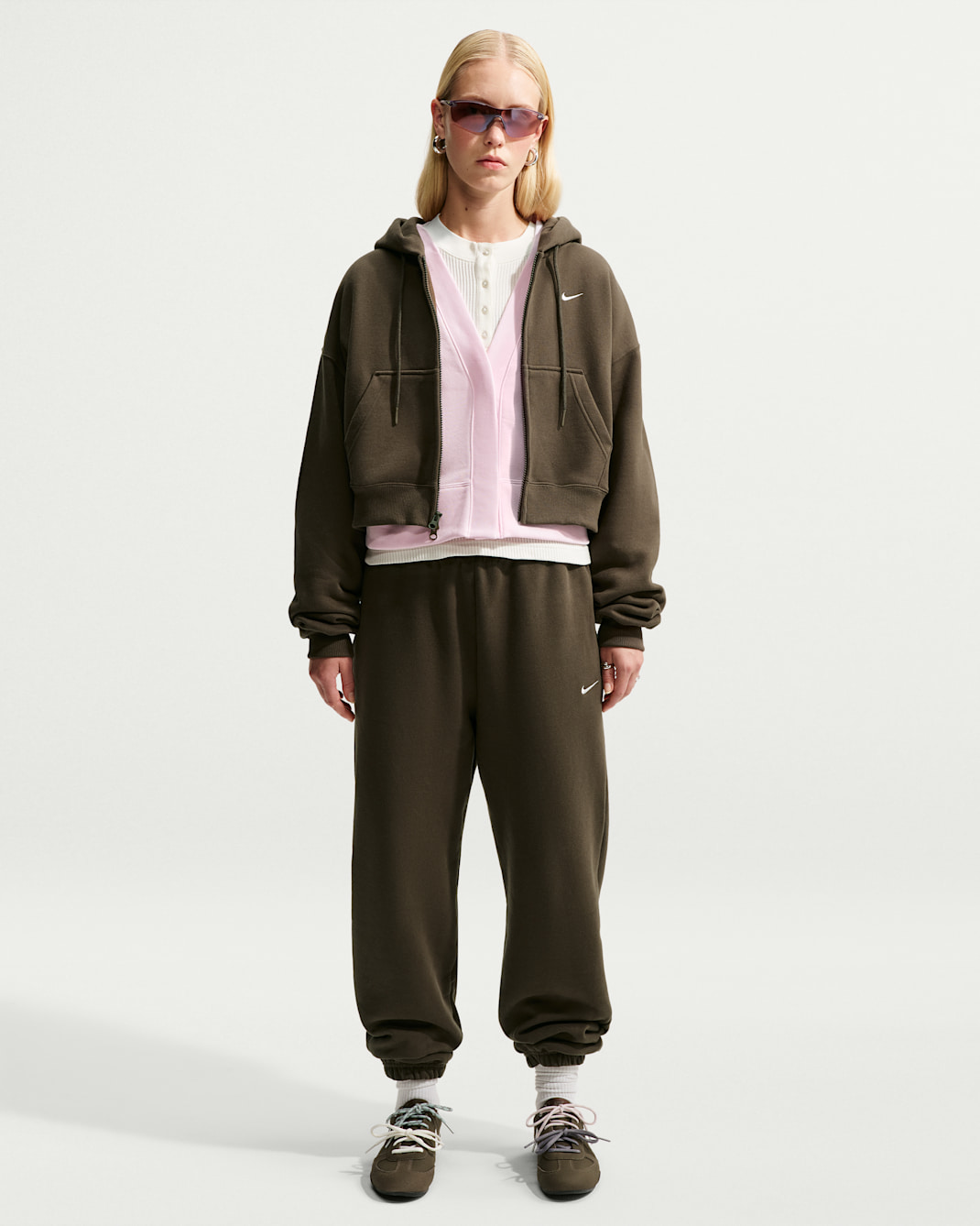 Nike Studio Fleece Medium Weight Women's High-Rise Oversized Cuffed Pants - Dark Hazel/Sail