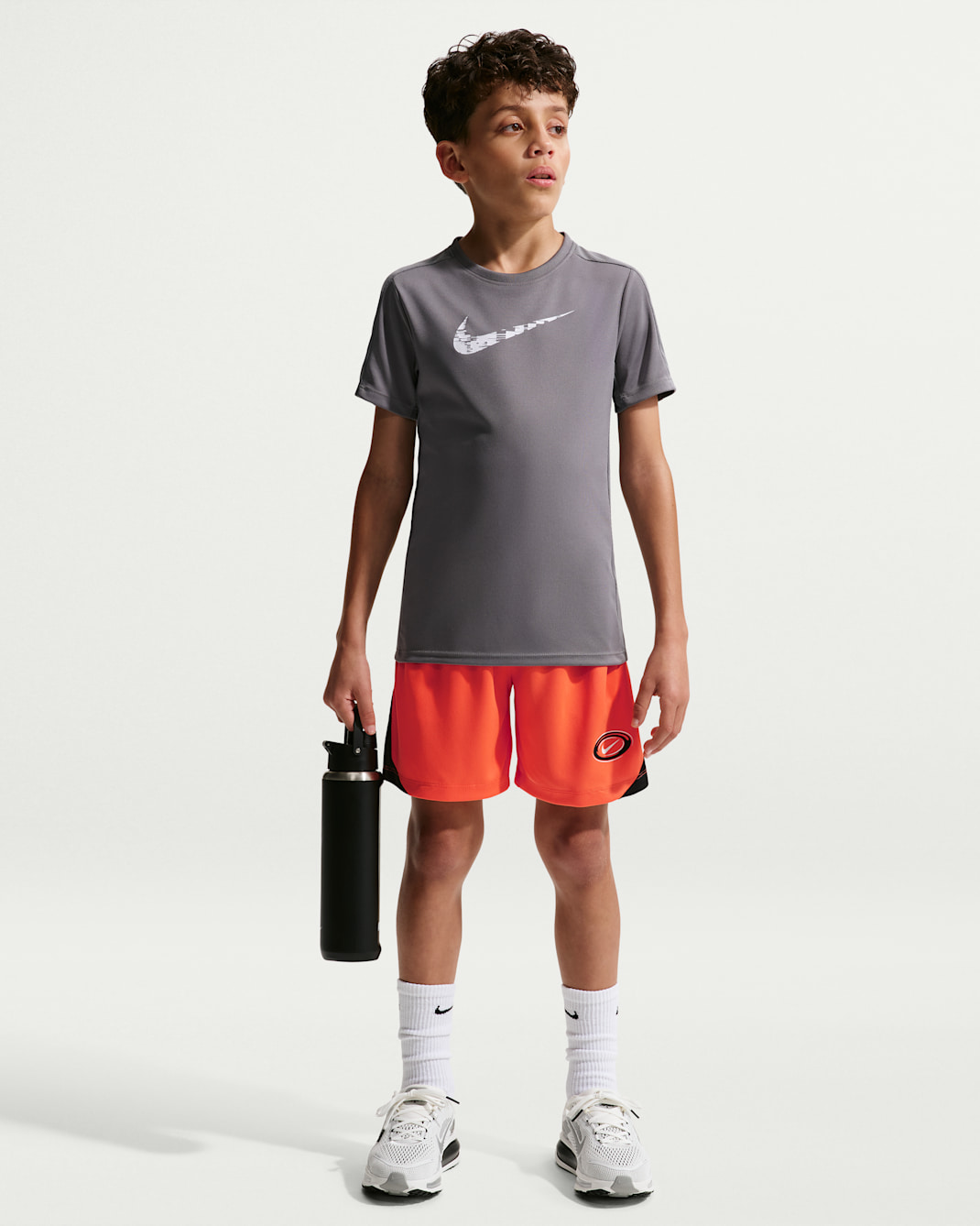 Shorts de tejido Knit Dri-FIT para niño talla grande Nike Multi - Naranja césped/Negro/Blanco