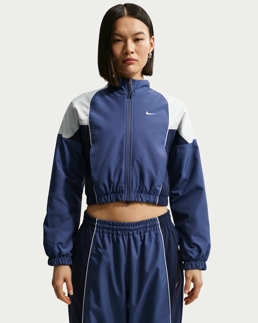 나이키 스포츠웨어 여성 슈렁큰 트랙 재킷 - 미스틱 네이비/라이트 본/미드나이트 네이비/세일