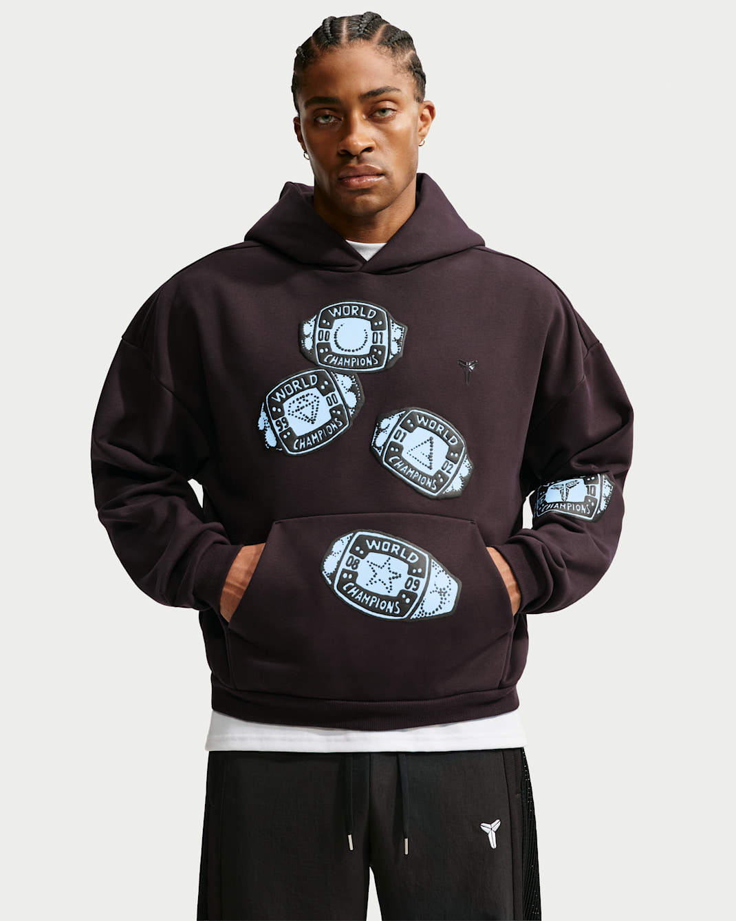Sudadera con gorro de básquetbol Therma FIT para hombre Kobe Nike Standard Issue - Burdeos ceniza/Burdeos ceniza
