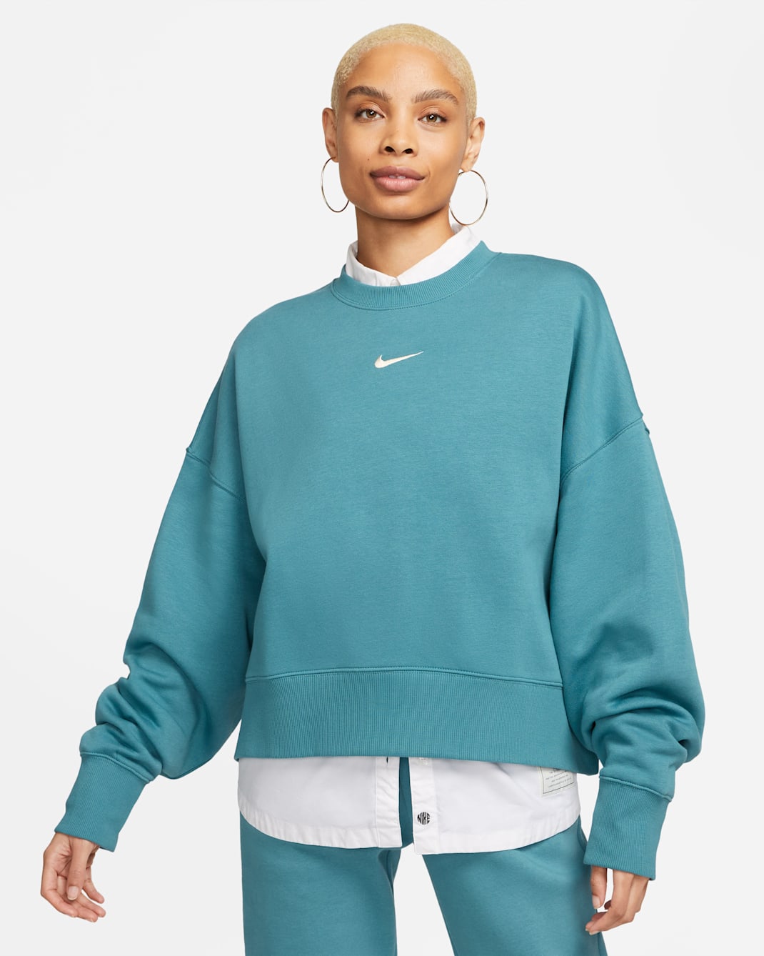 Nike Sportswear Phoenix Fleece Women's Over-Oversized Crew-Neck Sweatshirt - Noise Aqua/Sail