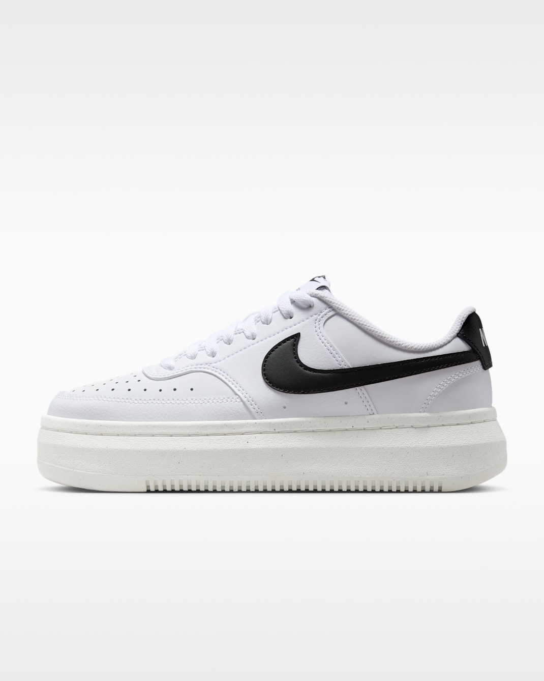 Tenis para mujer Nike Court Vision Alta - Blanco/Vela/Negro