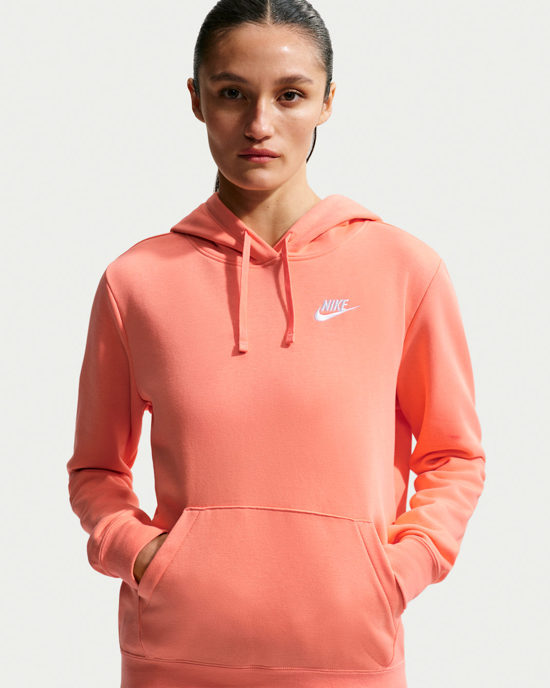 Sudadera con gorro sin cierre para mujer Nike Sportswear Club Fleece - Carmesí felicidad/Blanco