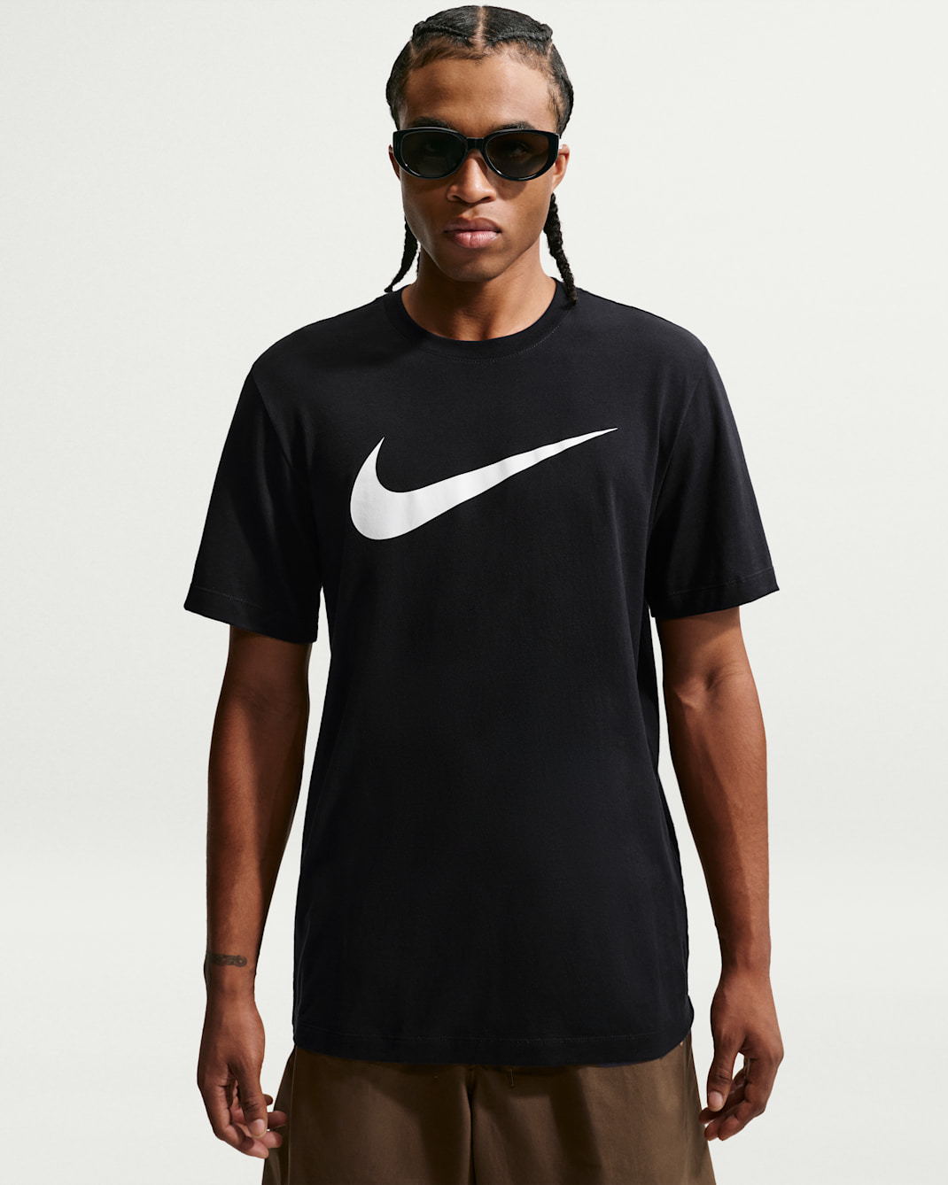 Nike Sportswear Swoosh Men's T-Shirt - Black/White