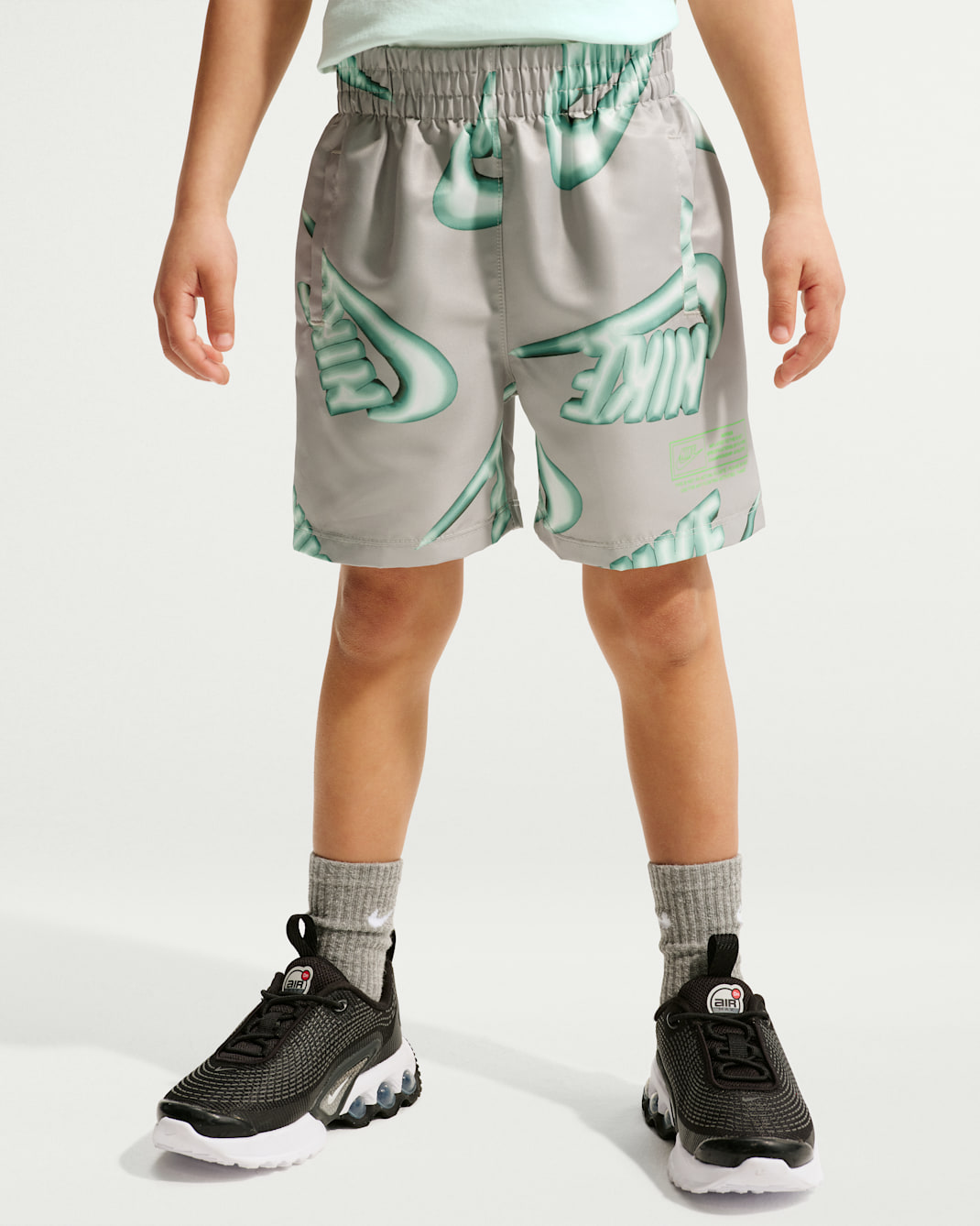Nike Sportswear Club Toddler 2-Piece Floatie T-Shirt and Shorts Set