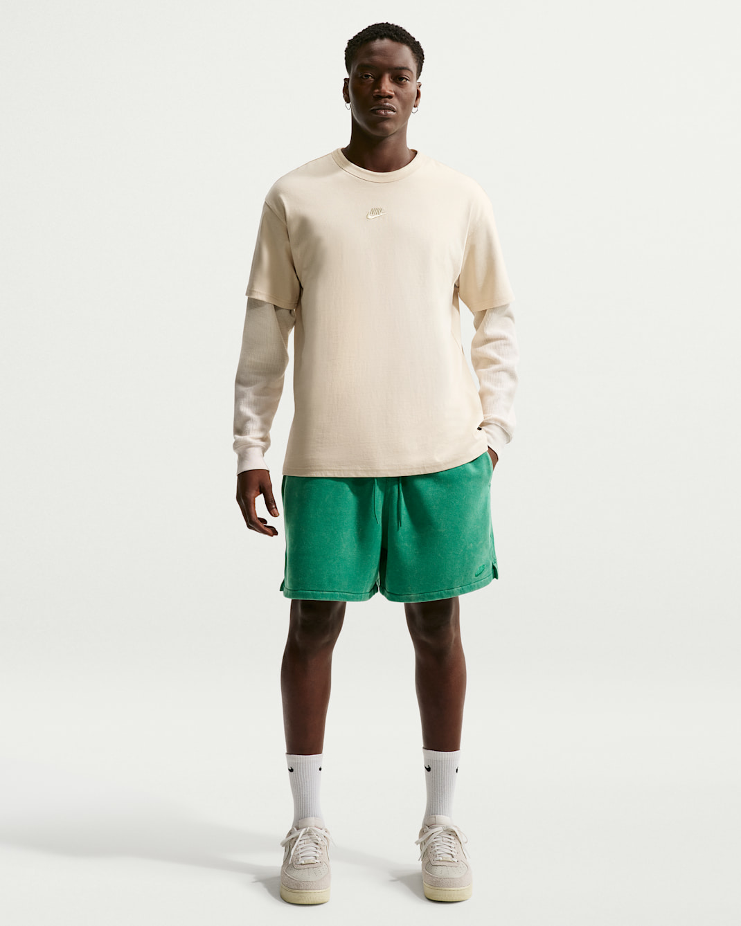 Nike Club Men's Fleece Shorts - Malachite/Malachite