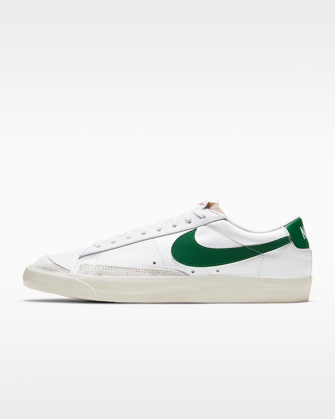 Nike Blazer Low '77 Vintage Men's Shoes - White/Sail/Black/Pine Green