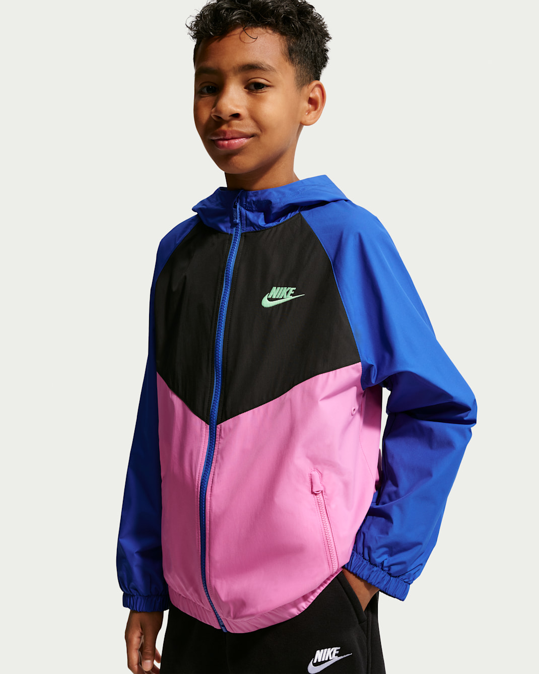 Nike Sportswear Windrunner Big Kids' Hooded Repel Jacket - Game Royal/Playful Pink/Black/Illusion Green