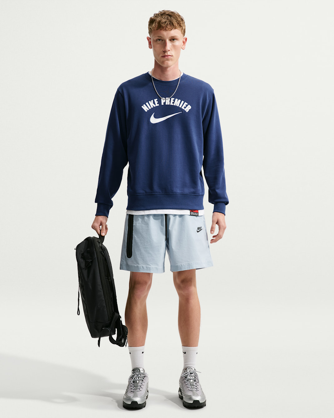 Nike Premier Men's Dri-FIT Soccer Fleece Crew