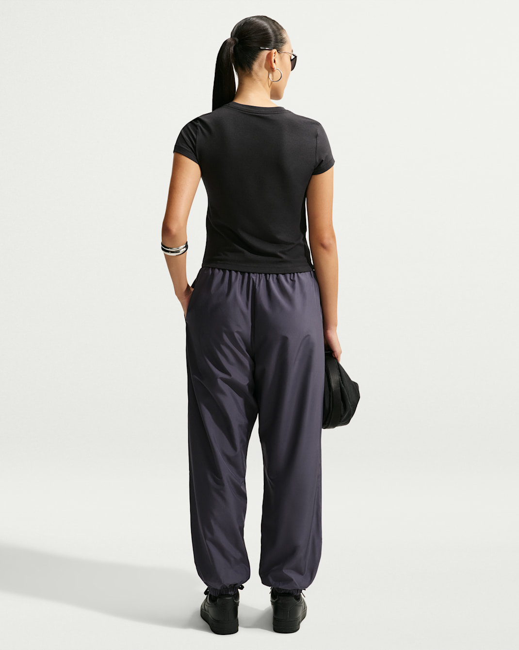 Nike Sportswear Women's Loose Mid-Rise UV Joggers