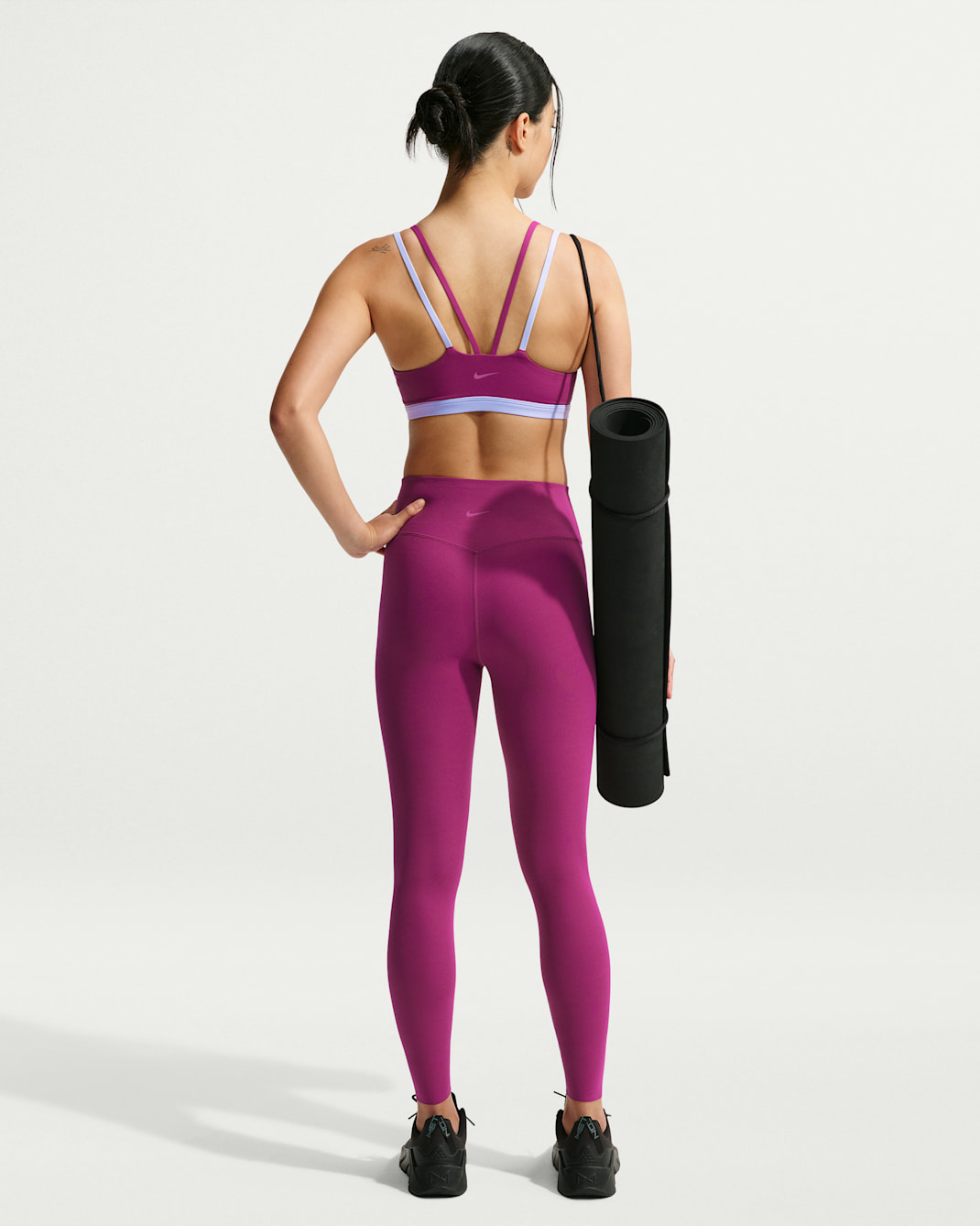 Nike Zenvy Women's Light-Support Padded Sports Bra