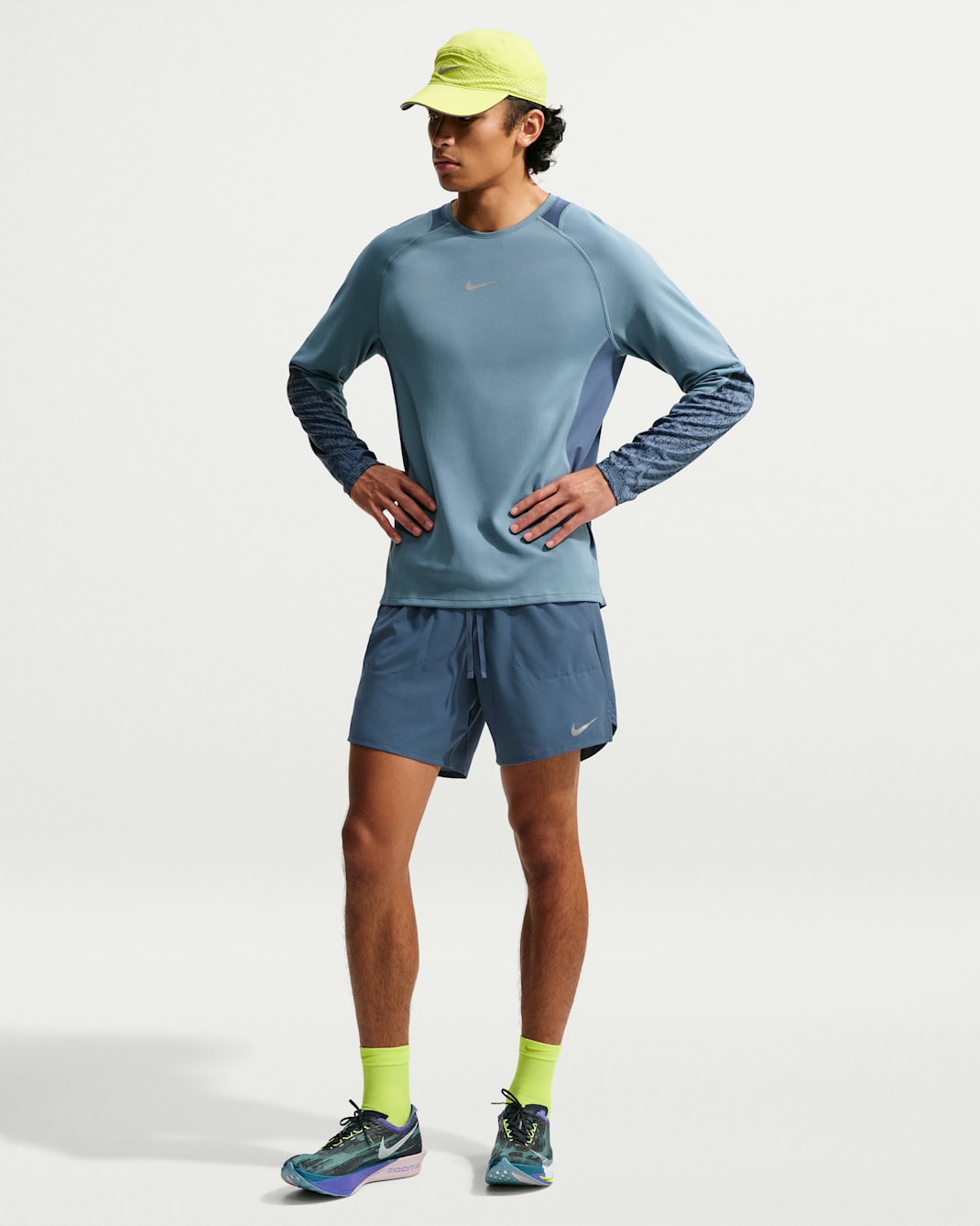 Nike Stride Men's Dri-FIT 7" 2-in-1 Running Shorts - New Slate