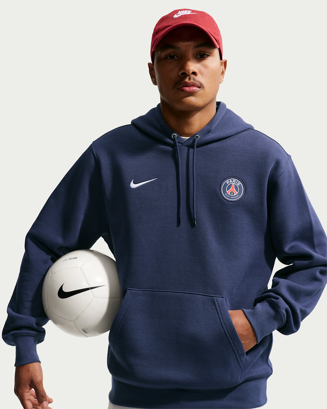 Paris Saint-Germain Club Nike Fußball-Hoodie (Herren) - Midnight Navy/Weiß
