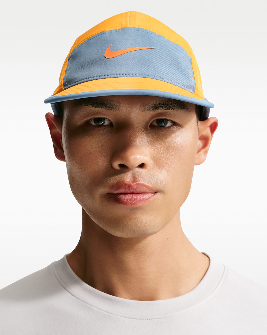 Εύκαμπτο καπέλο jockey με σχέδιο Swoosh Dri-FIT Nike Fly - Sundial/Work Blue/Anthracite/Bright Ceramic