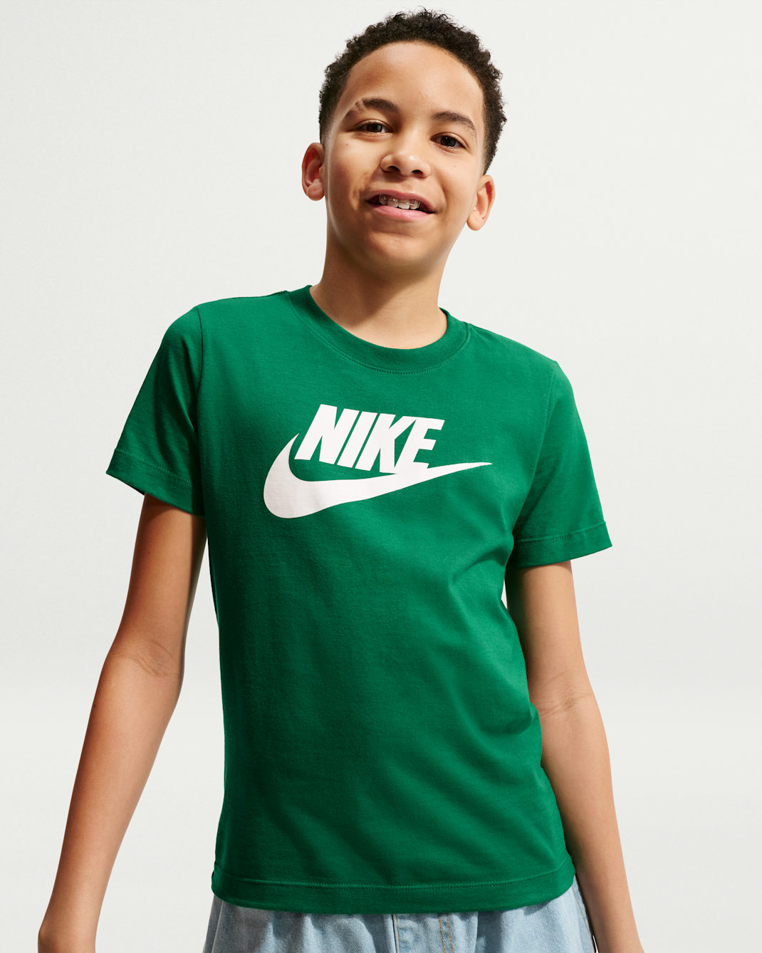 Nike Sportswear Big Kids' T-Shirt - Malachite