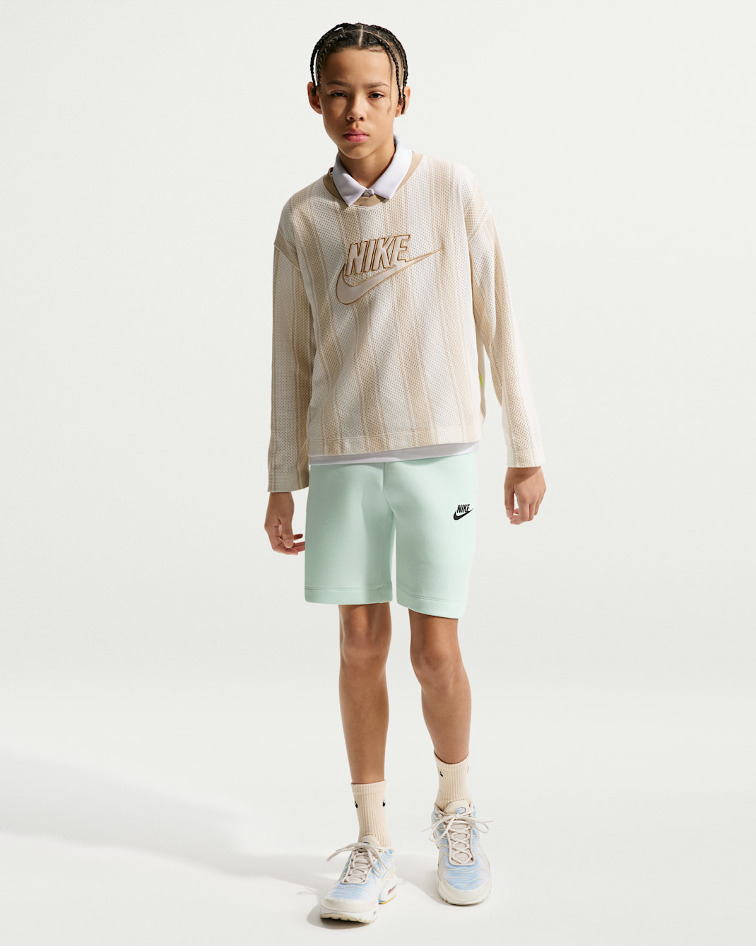 Nike Sportswear Tech Fleece Older Kids' (Boys') Shorts - Barely Green/Black