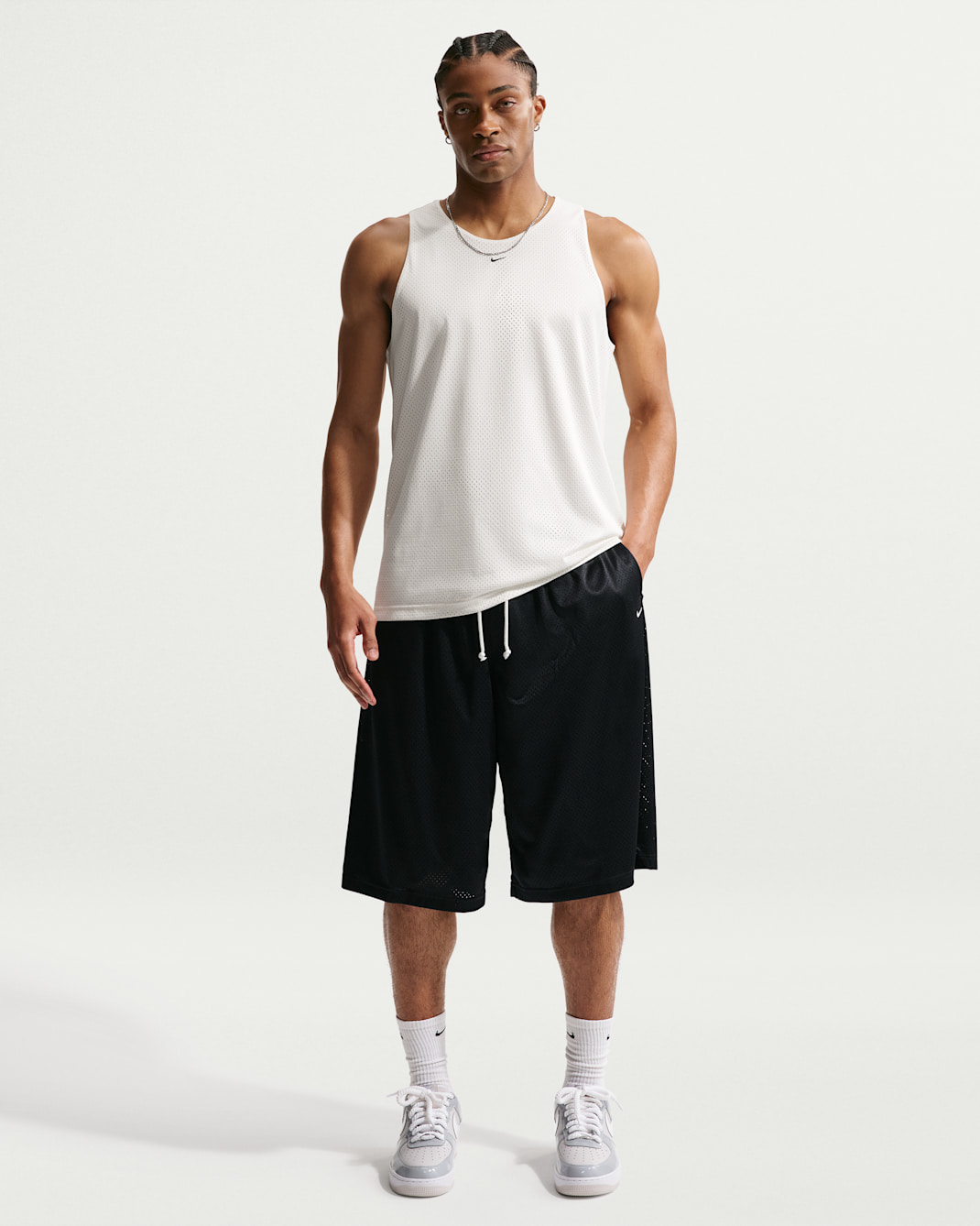 Nike Standard Issue Men's Dri-FIT 14" Practice Mesh Basketball Shorts - Black/Pale Ivory