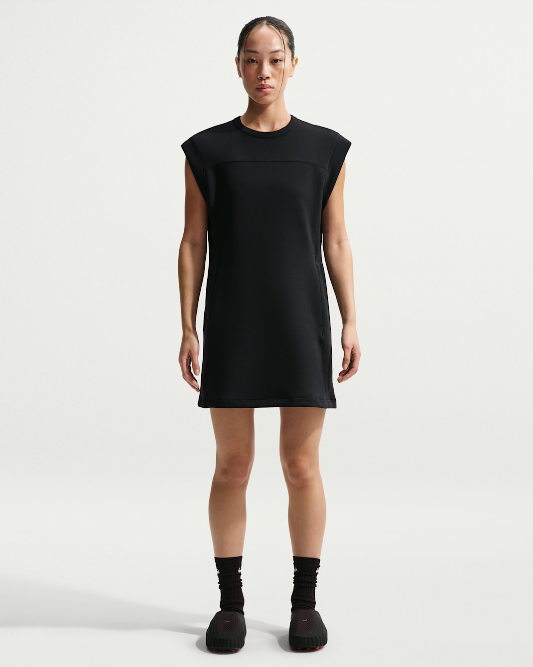 나이키 24.7 임파서블리소프트 여성 드라이 핏 드레스 - 블랙/블랙/다크 스모크 그레이