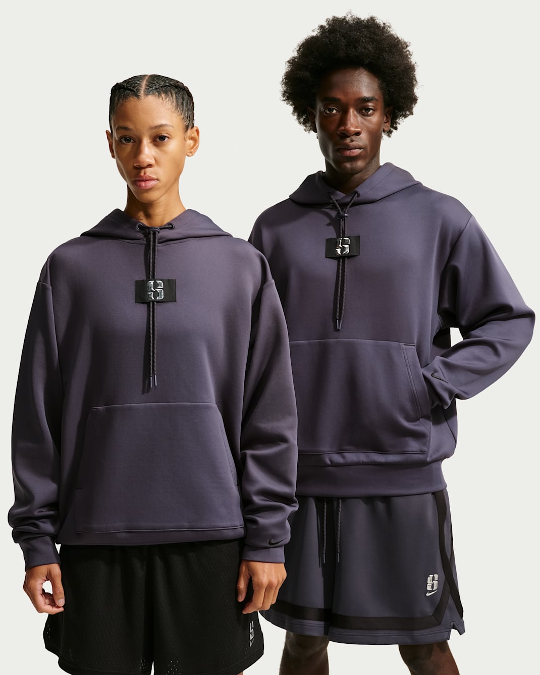 サブリナ Dri-FIT バスケットボールパーカー - グリッドアイアン/アイスシルバー/ブラック