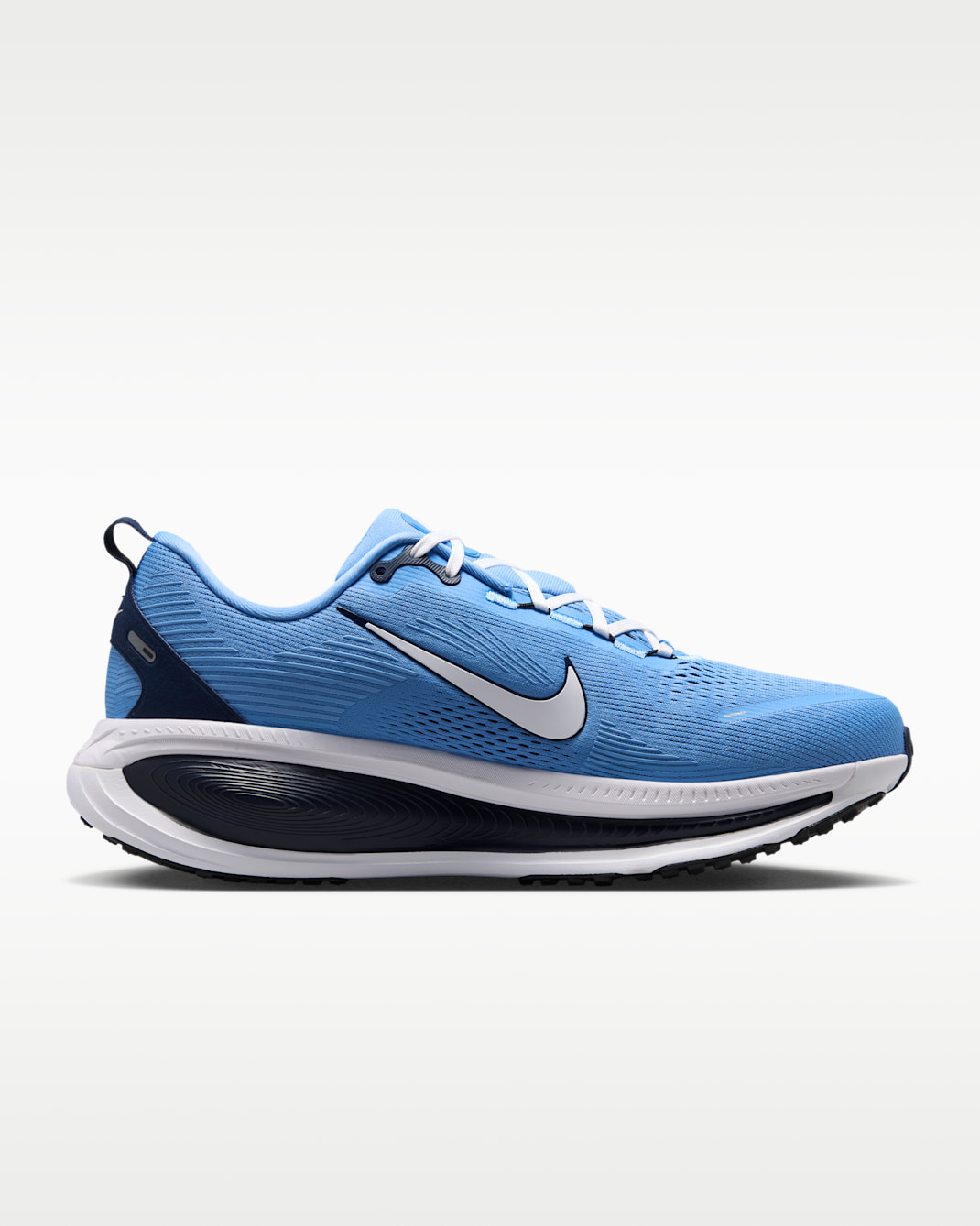 Nike College Vomero 18 (North Carolina) Men's Road Running Shoes